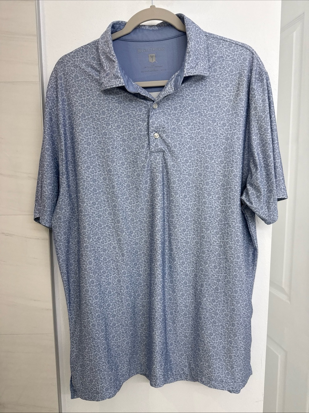 Hickey Freeman Polo Shirt Mens Large Blue Floral Print Stretch Performance Golf